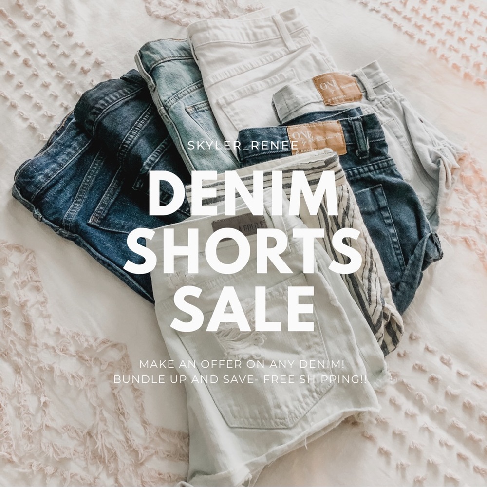 DENIM SHORTS